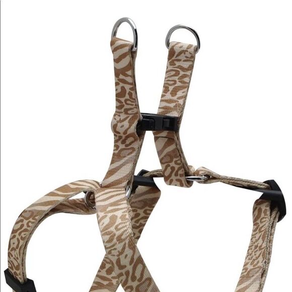 DOGGIE HARNESS! - Picture 2 of 7